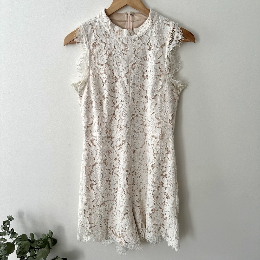 EUC HiDDEN Label White Lace Romper Size M